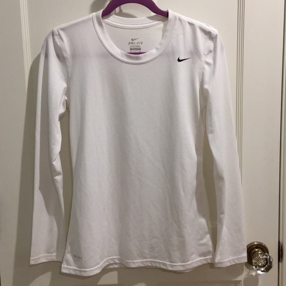 nike white running shirt
